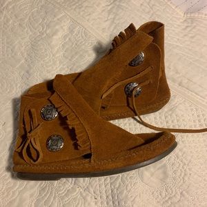 Minnetonka booties